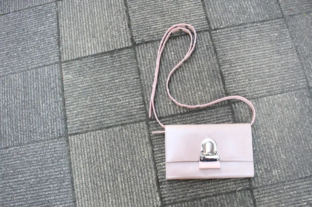 MM6 "WALLET BAG"