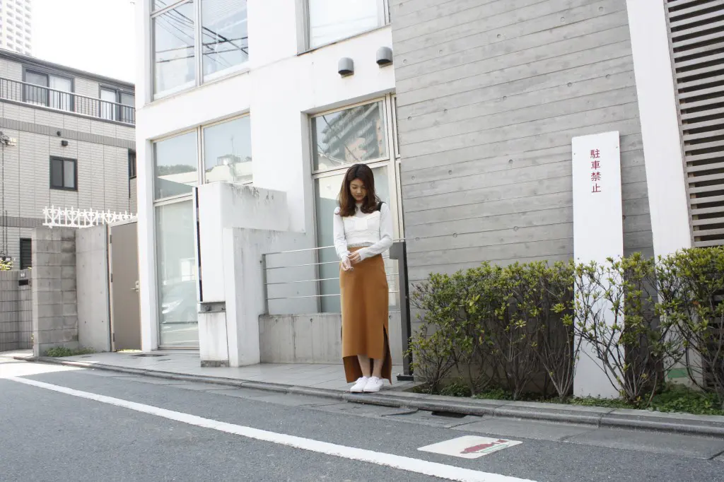MY SHEER KNIT CREW NECK OCHIAI