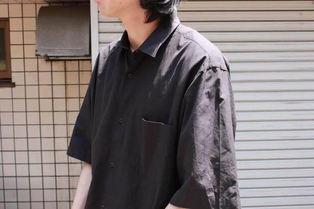 高い素材 COMOLI - COMOLI シャツ 2回着用 size 3 長袖 シャツ - rinsa.ca