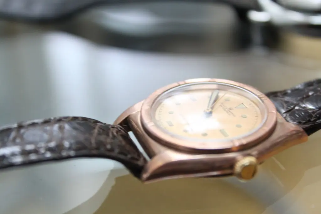 ANTIQUE WATCH