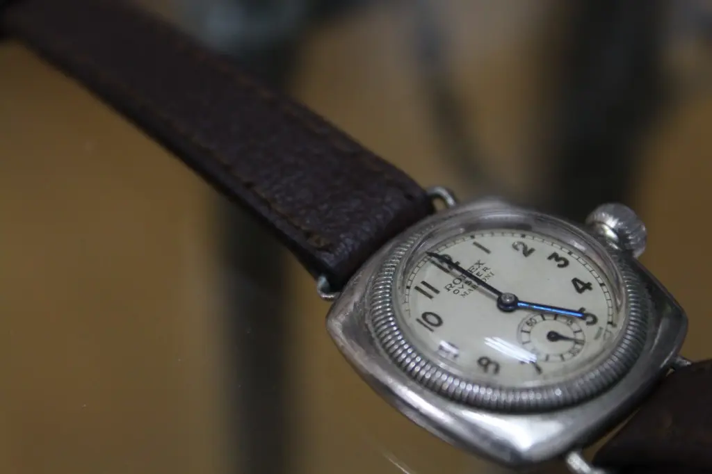 ANTIQUE WATCH