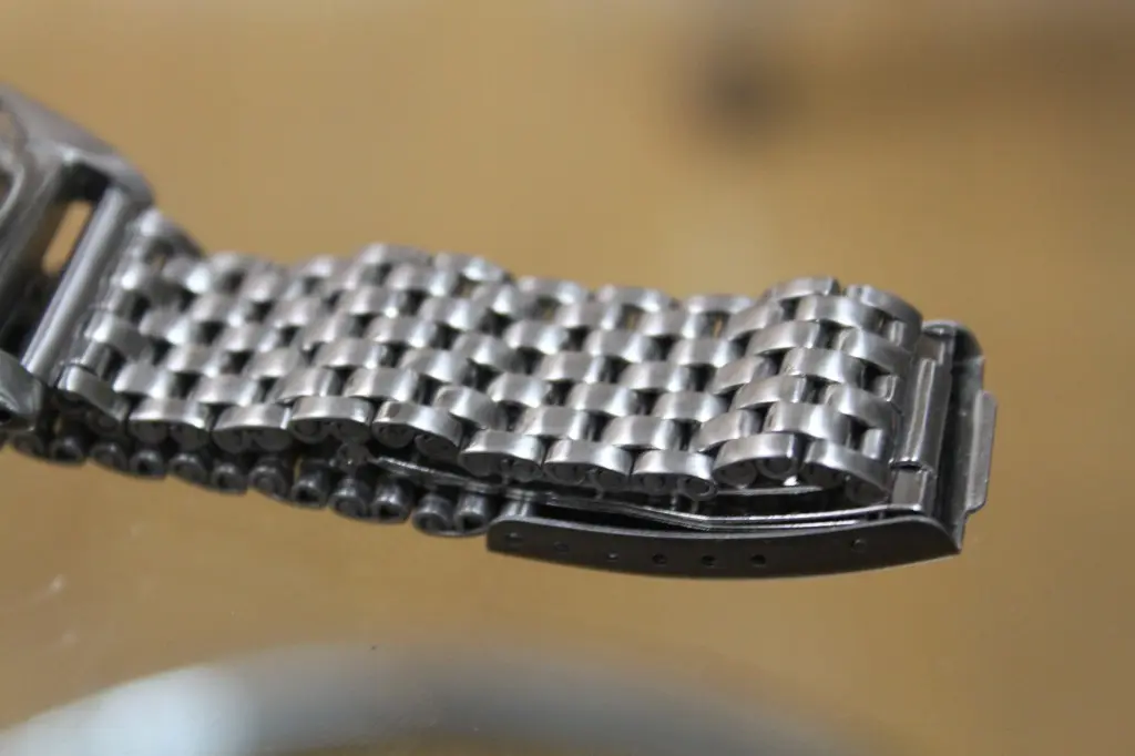 VAGUE WATCH CO. STAINLESS BELT