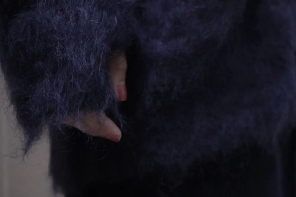 JANE SMITH MOHAIR CARDIGAN / NAVY