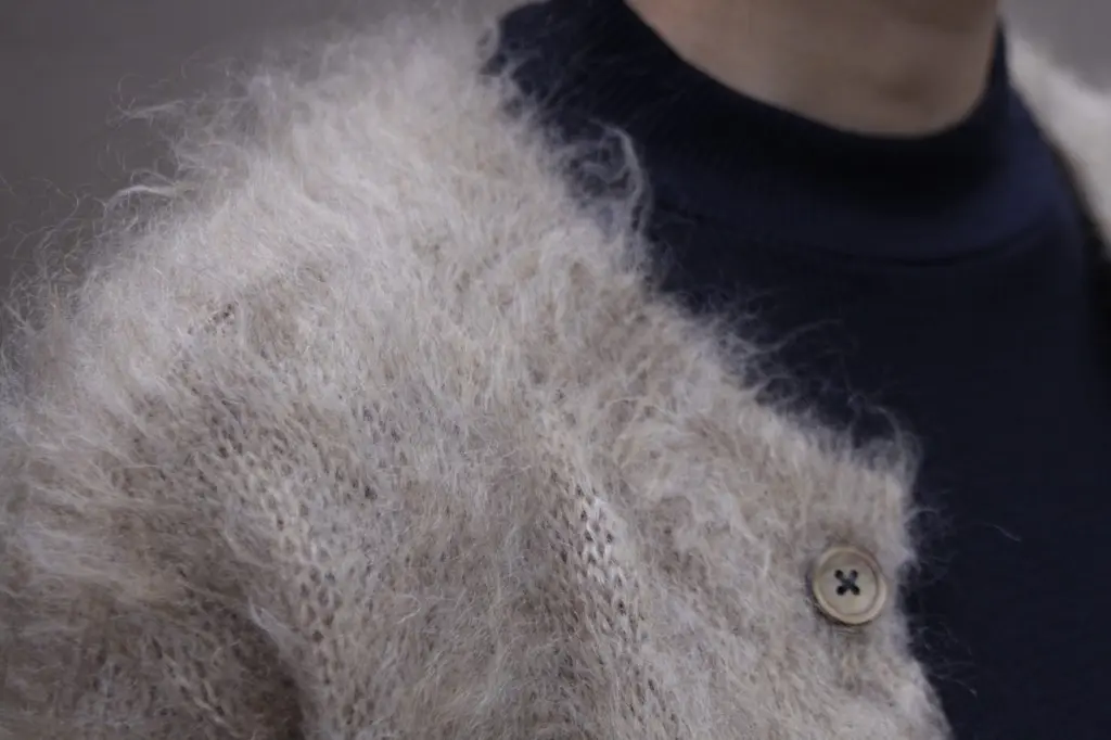 JANE SMITH MOHAIR CARDIGAN / BEIGE