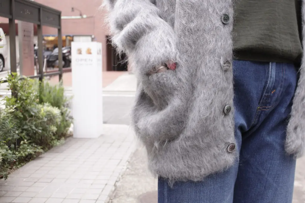 JANE SMITH MOHAIR CARDIGAN / GRAY