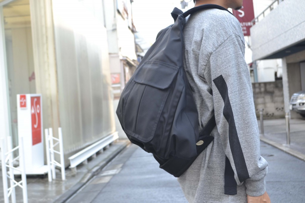 EASTPAK×RAF SIMONS のコラボバック