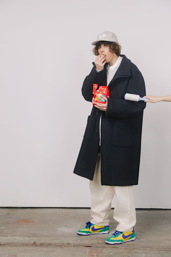 LOOK 03