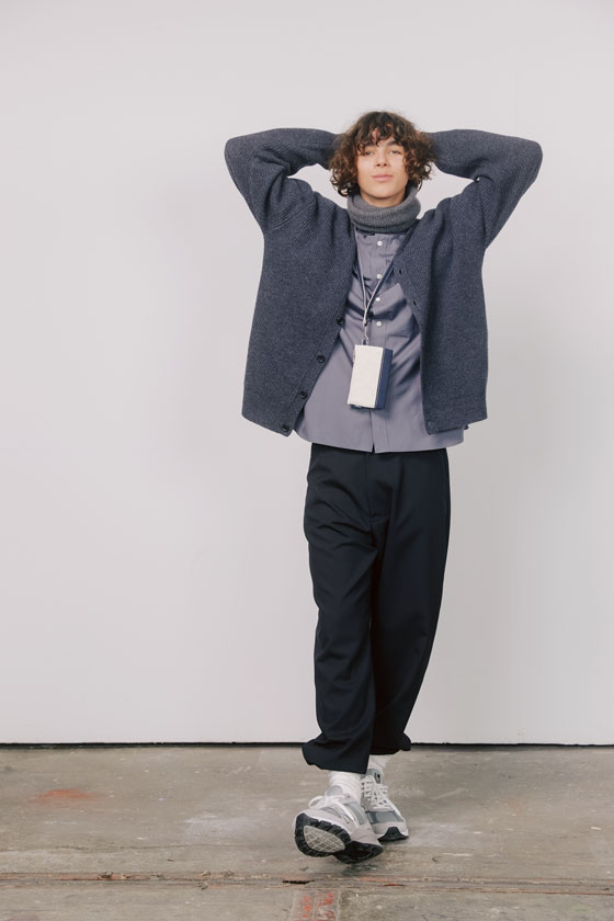 LOOK 06