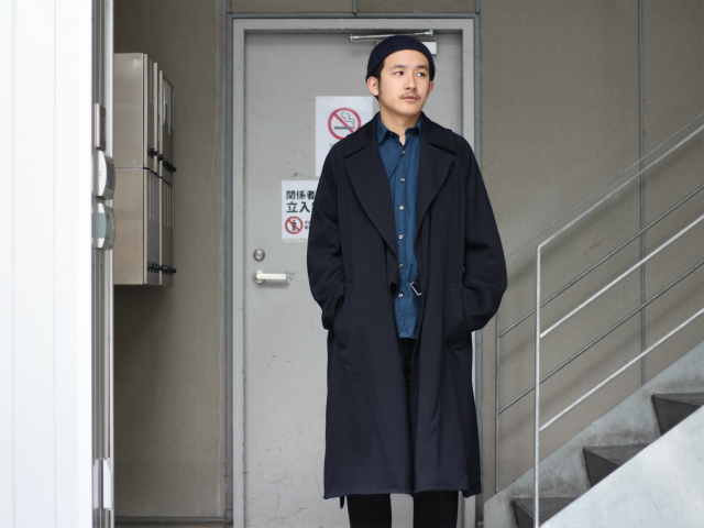 17aw comoli ウール中綿タイロッケンコート ネイビー 3-