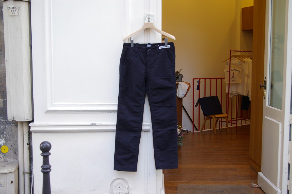 UNIVERSAL PRODUCTS ORIGINAL CHINO TROUSERS
